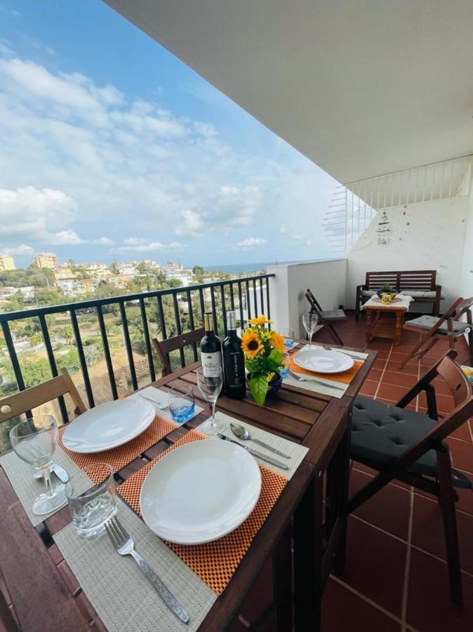 Two Bed, Two Bath Apartment With Sea Views - Angel De Miraflores Malaga Ngoại thất bức ảnh