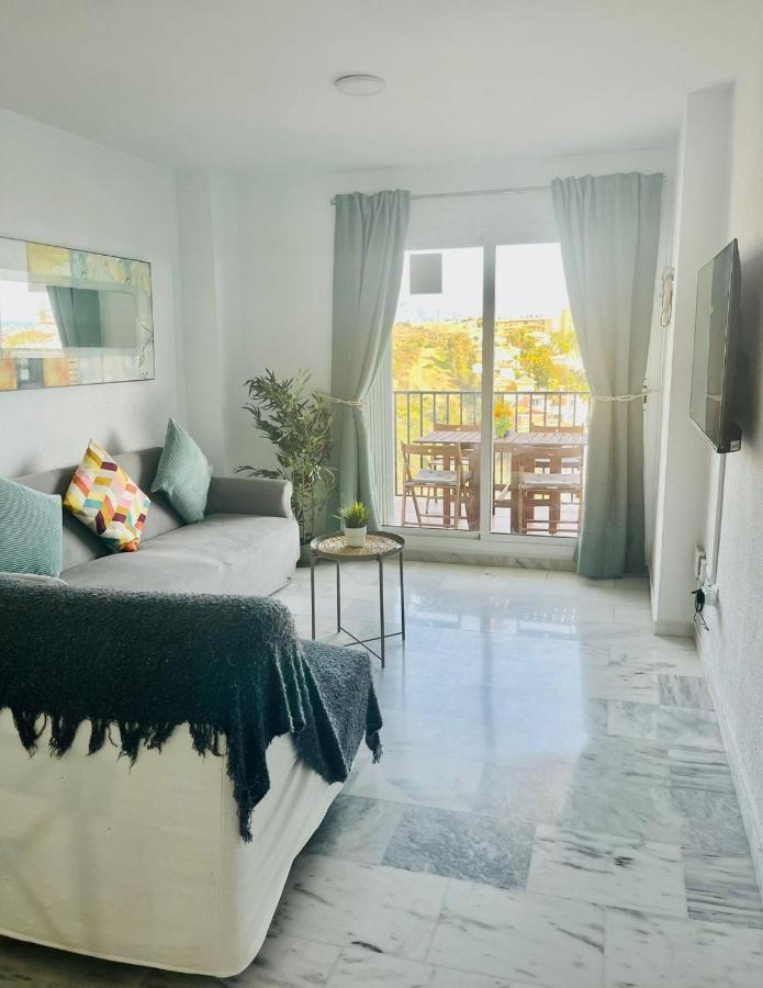Two Bed, Two Bath Apartment With Sea Views - Angel De Miraflores Malaga Ngoại thất bức ảnh